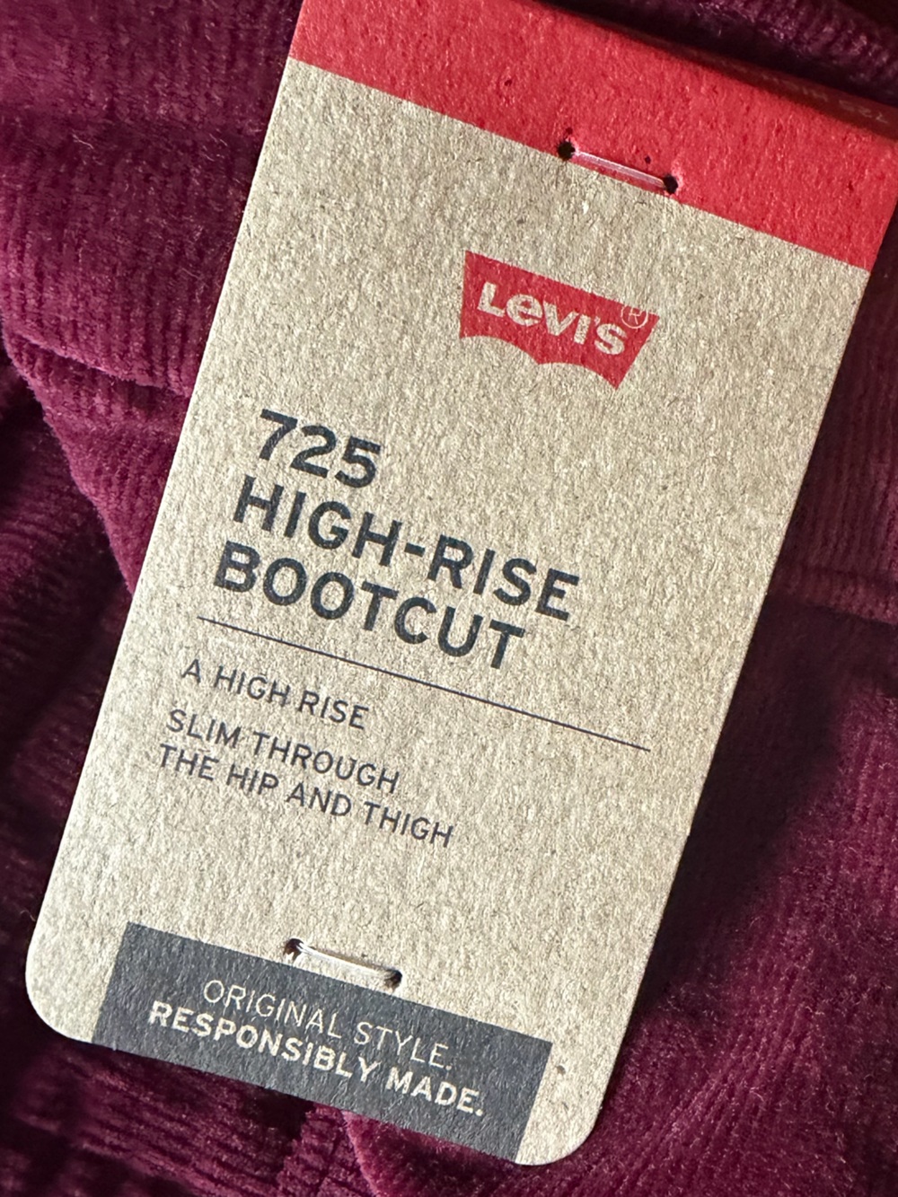 Levi's 725 High Rise Women's Corduroy Jeans - Picture 2 of 4